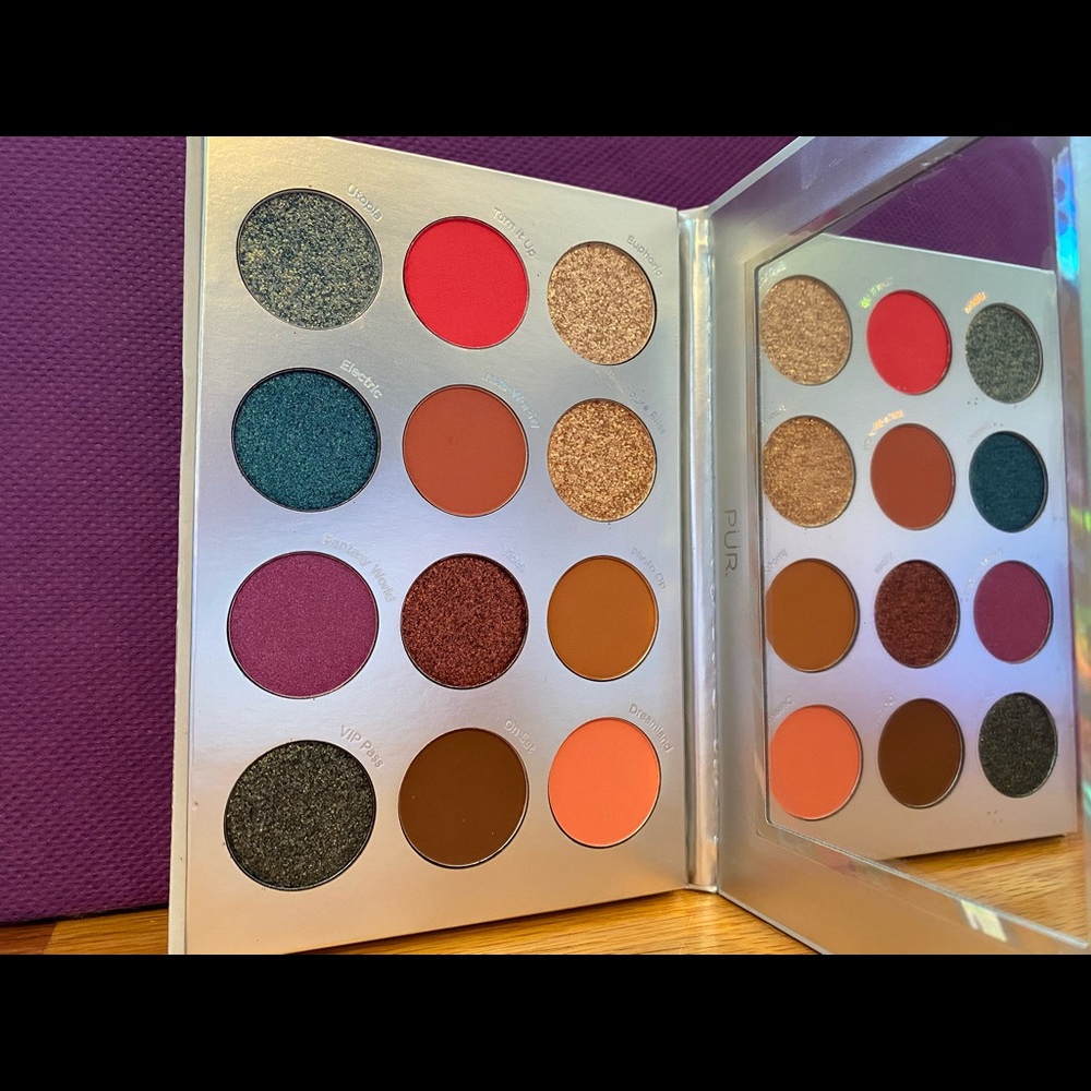 PÜR Festival 2.0 Pressed Pigment Palette - Picture 6 of 7